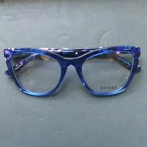 Guess glasses